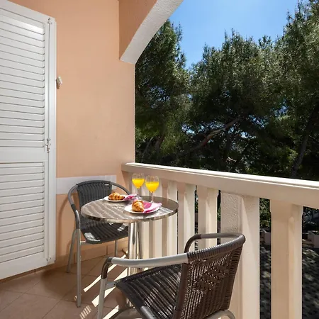 Tranquil Studio By The Shore *